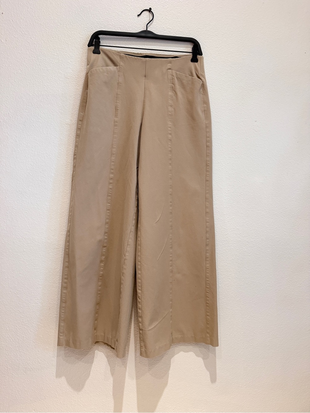 Old Navy women’s Wide-Leg Chinos in Khaki
